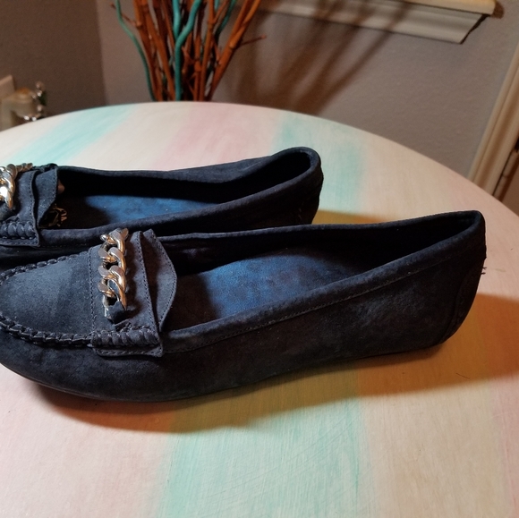 Vionic Loafers 🥿 - Picture 9 of 11